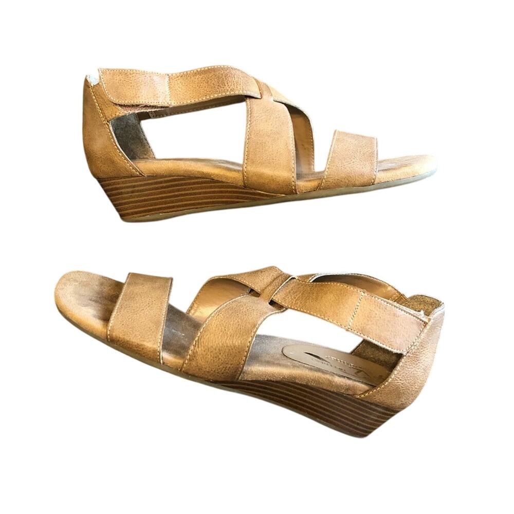Aerosoles Faux Leather Sandals Women's 7.5 Brown Comfort Stacked Heel Boho